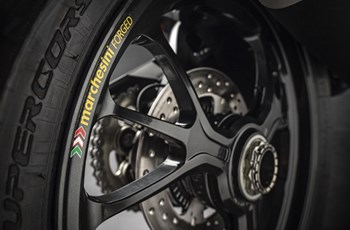 Ducati Monster 1200 R 2017 - Bild 23 Ducati Monster 1200 R 2017 - Bild 23